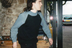 AE2001-04