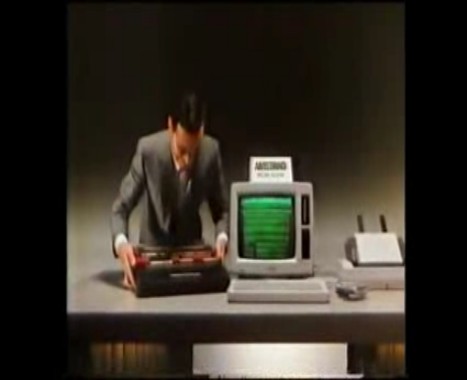 Amstrad PCW 8256 #2 [Angleterre]